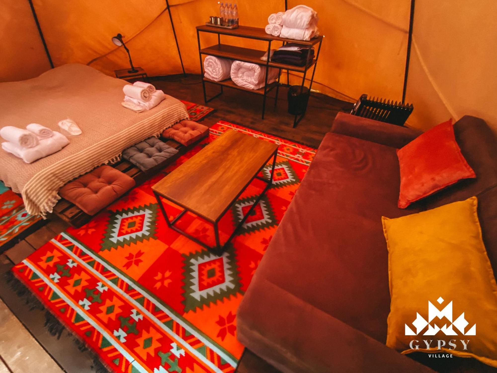 Gipsy Village Park Hotel Asureti ภายนอก รูปภาพ