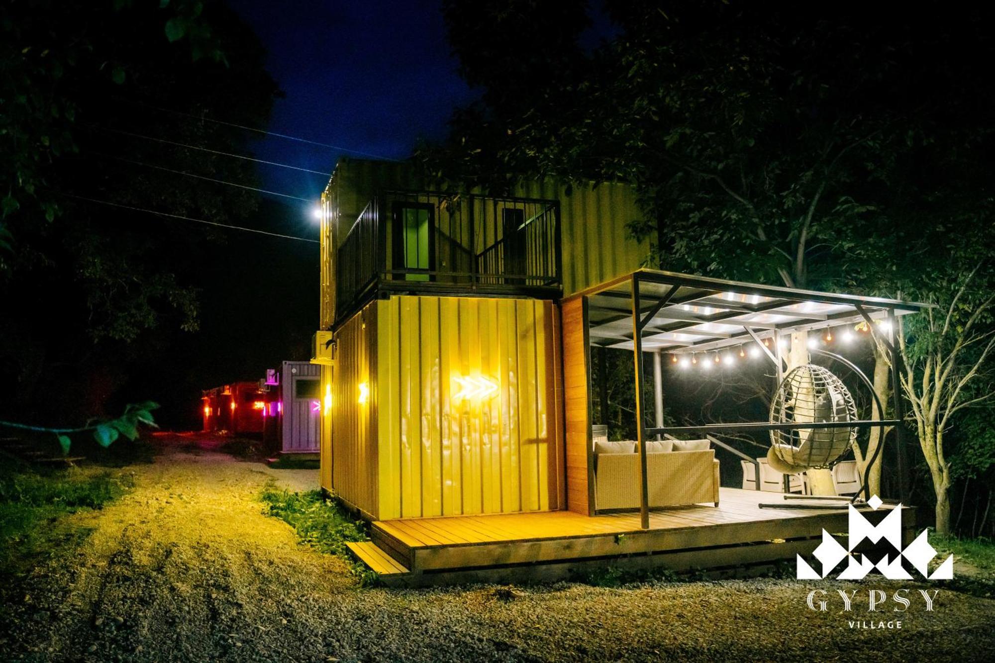 Gipsy Village Park Hotel Asureti ภายนอก รูปภาพ